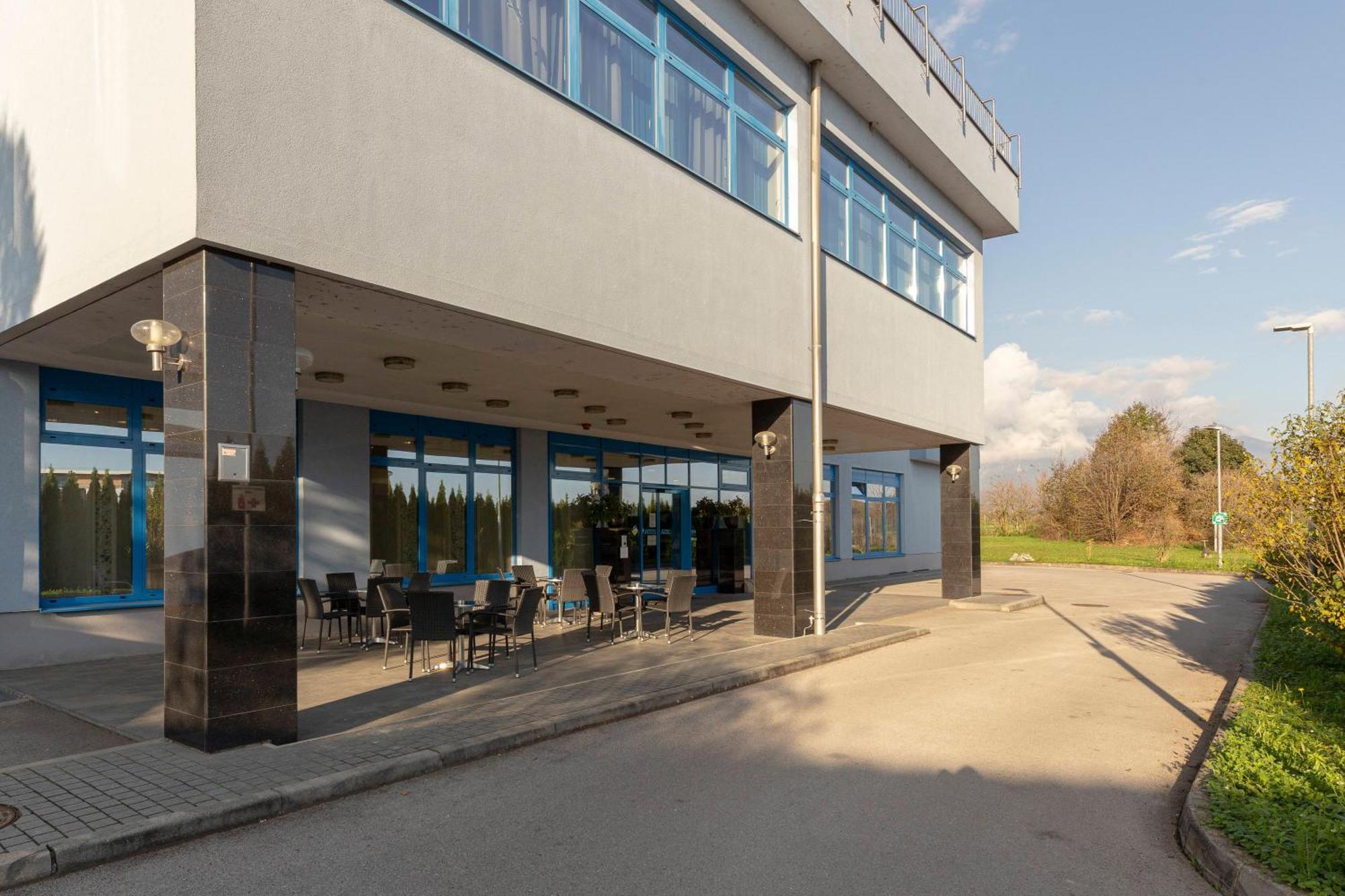 Garni Hotel Azul Kranj Exteriér fotografie