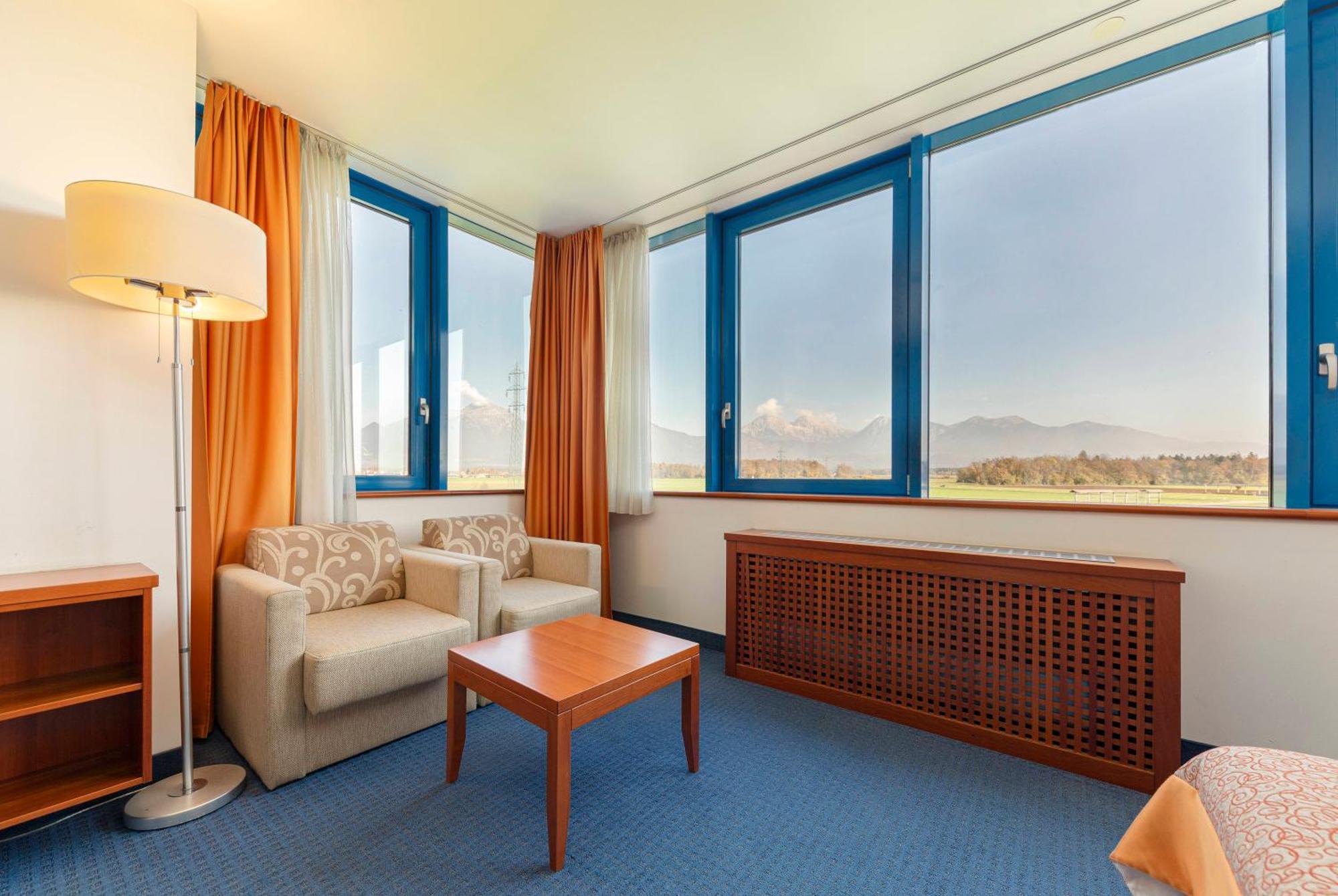Garni Hotel Azul Kranj Exteriér fotografie