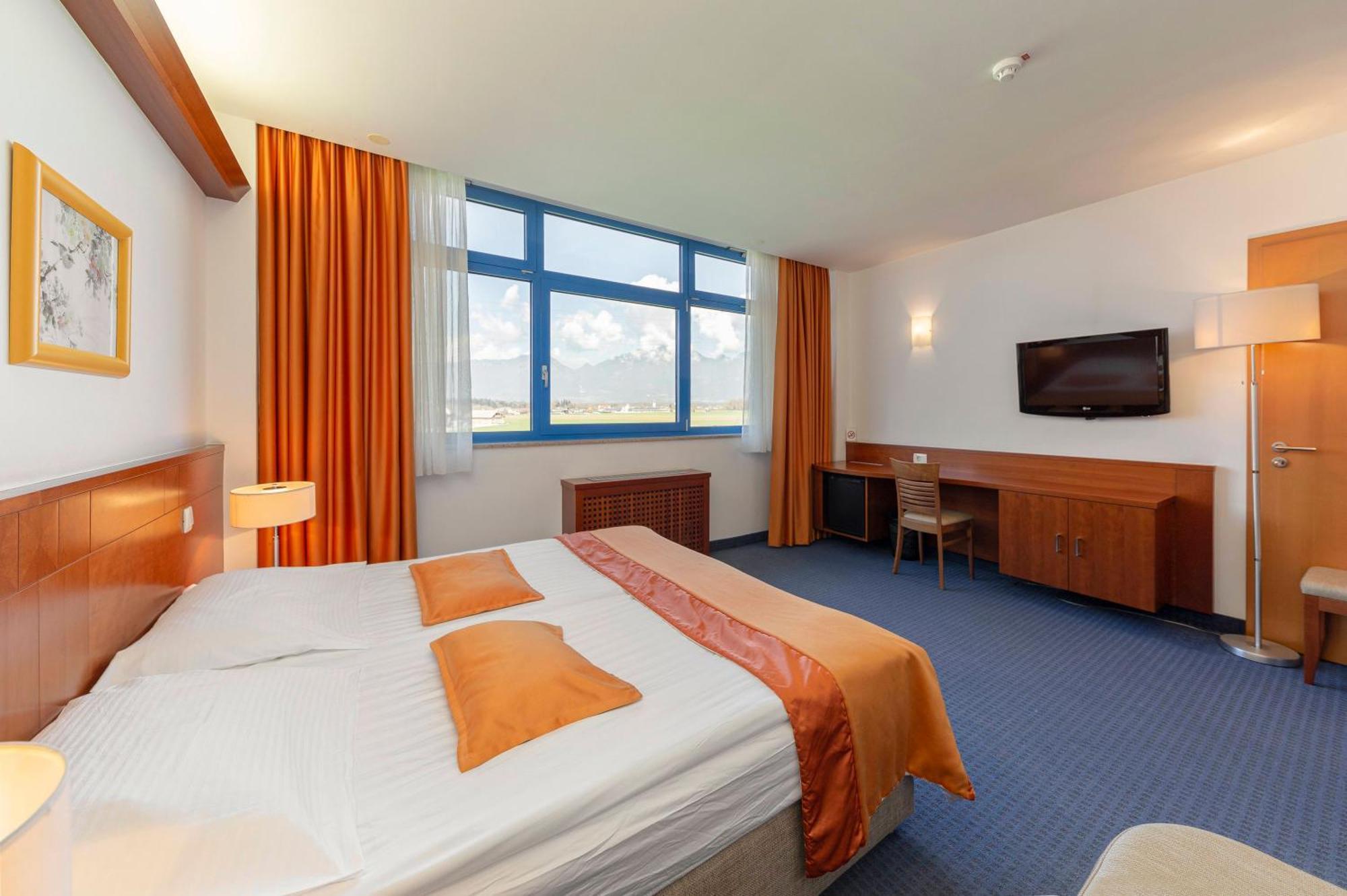 Garni Hotel Azul Kranj Exteriér fotografie